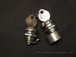 Kit de verrouillage IWL - verrouillage du guidon + verrouillage du siège (ci-dessus), languette