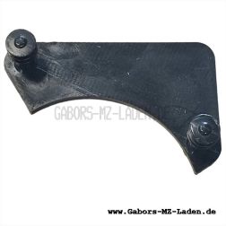 Sealing plate for chain covering