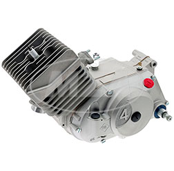 Engine 70ccm, cylinder liner Ø53 mm, 4 gear - NPC - housing painted - for S70, S83 - without ignition and carburetor